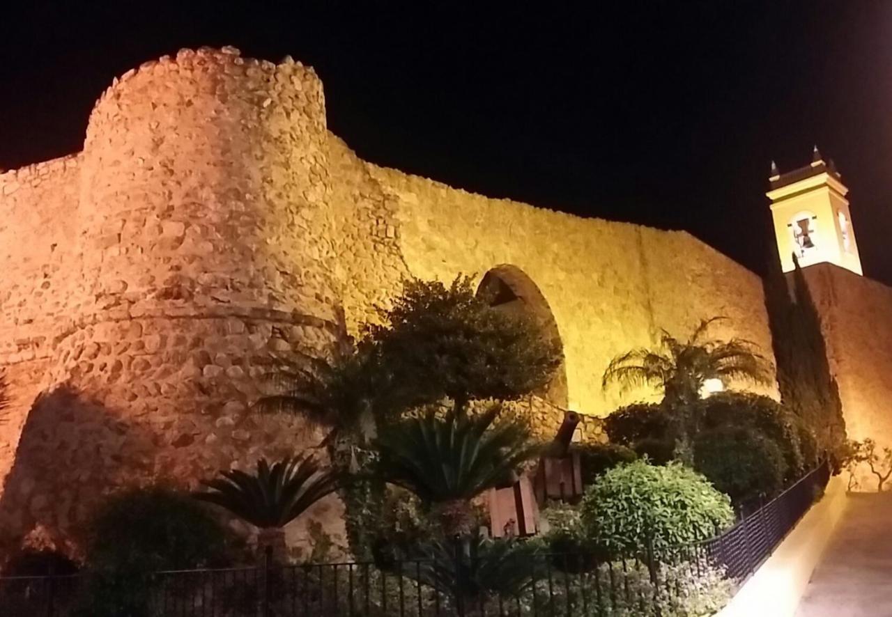 Casa Mariseta Y Tonet, Naturaleza A 2 Km Del Mar 卡尔佩 外观 照片